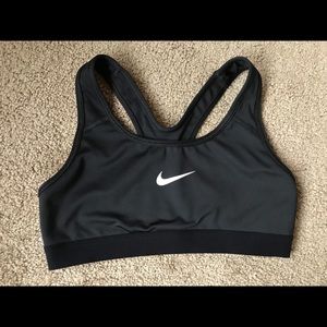 Nike Women’s Dri-FIT Sports Bra